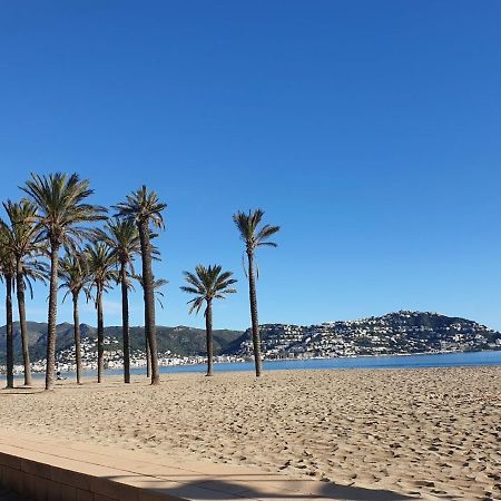 Residence De La Plage Roses - Immo Barneda Экстерьер фото