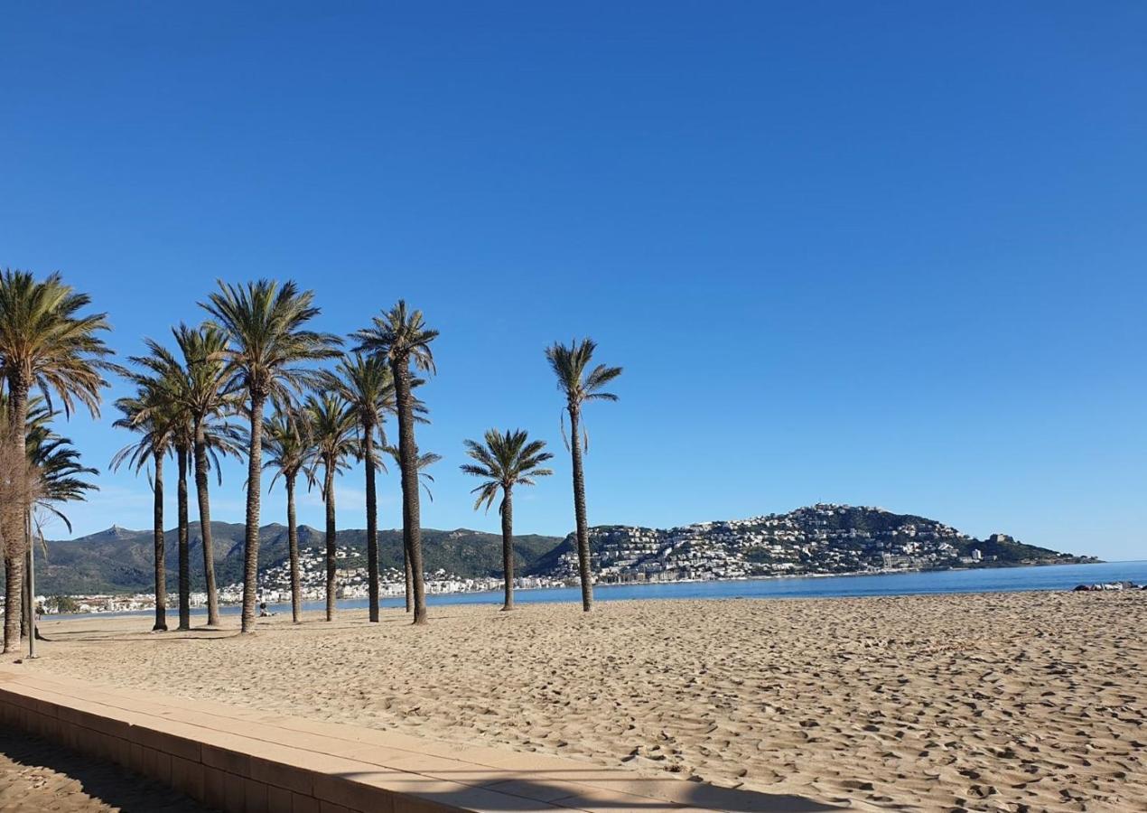 Residence De La Plage Roses - Immo Barneda Экстерьер фото